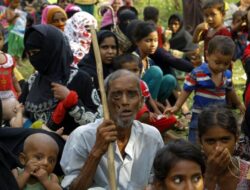 Jokowi Ajak ASEAN Tangani Krisis Rohingya di Myanmar