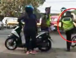 Keributan antara Polisi dan Warga di Padang, 2 Personel Satlantas Diserang Massa