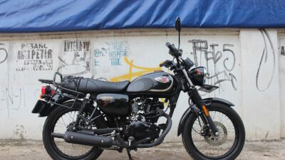 Kawasaki W175 Standard: Kombinasi Gaya dan Performa