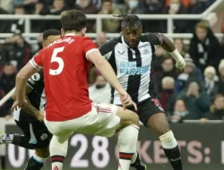 Newcastle United Menggulung Manchester United di St. James’ Park
