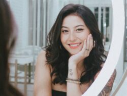 Gaya Fashion Awkarin di Konser Lady Gaga yang Mencuri Perhatian