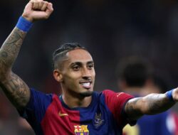 Raphinha Tetap Fokus Meski Ada Persaingan