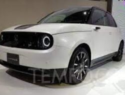 Honda e: Keunggulan Mobil Listrik dengan Desain Futuristik