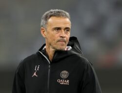 PSG Tampil Memukau, Luis Enrique Puji Karakter Tim