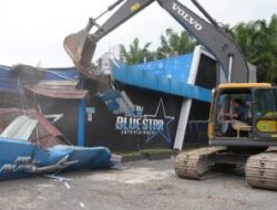 Penertiban Tempat Hiburan Malam: Diskotek New Blue Star Dibongkar