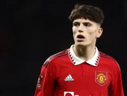 Garnacho Resmi Bergabung dengan Chelsea: Apa Artinya untuk MU?