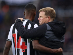 Eddie Howe Bicara Tentang Alexander Isak di Tengah Godaan Liverpool