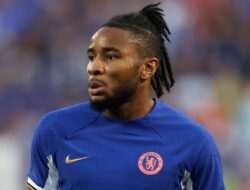 Christopher Nkunku Resmi Tiba di Milan untuk Tes Medis
