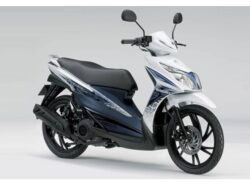 Suzuki Skywave: Skutik Tangguh untuk Pengendara Modern