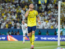 Ronaldo Tolak Pensiun, Targetkan 1.000 Gol dalam Karirnya