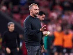 Hansi Flick Targetkan Semangat Juang Tinggi Pemain Barcelona Saat Lawan Girona