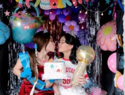 Ayu Ting Ting: Merajakan Orangtua Bukan ATM Berjalan