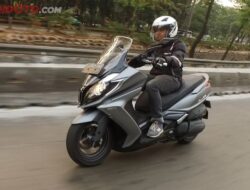 Kymco Downtown 250i 2025: Elegan dan Fungsional