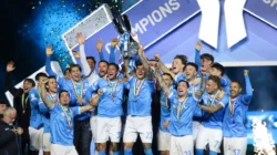 Napoli Angkat Piala Super Italia, Neres Jadi Pahlawan