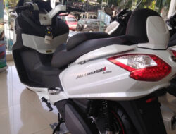 SYM Maxsym 600i: Konsep Skuter Besar yang Menawan