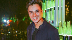 Baim Wong Kenang Almarhumah Ibu di Hari Raya: “Sering Nangis saat Salat”