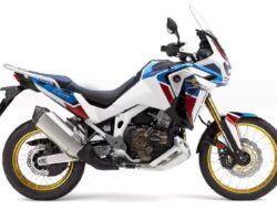 Review Spesifikasi Honda CRF1100L Africa Twin DCT: 18,8 Liter Tangki, Ground Clearance 250 mm, dan Kontrol Berkendara Modern
