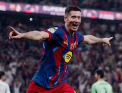 Costa Tidak Mau Lewandowski ‘Hanya Sekadar Pikir-Pikir’