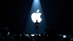 Siapa CEO Baru Apple? Mengenal John Ternus, “Otak Hardware” yang Kini Mengendalikan Arah Raksasa Teknologi