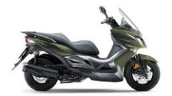 J300, Saat Kawasaki Mencoba Keluar dari Zona Nyaman