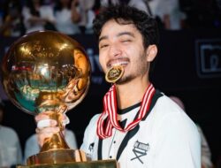 Viral Bryan Domani Hadiri Pernikahan Tetangga, Penampilannya Bikin Gemas Warganet