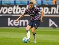 Media Italia Singgung Jay Idzes Lagi Setelah Como Kalah dari Sassuolo: “Eks AC Milan, Tapi…”